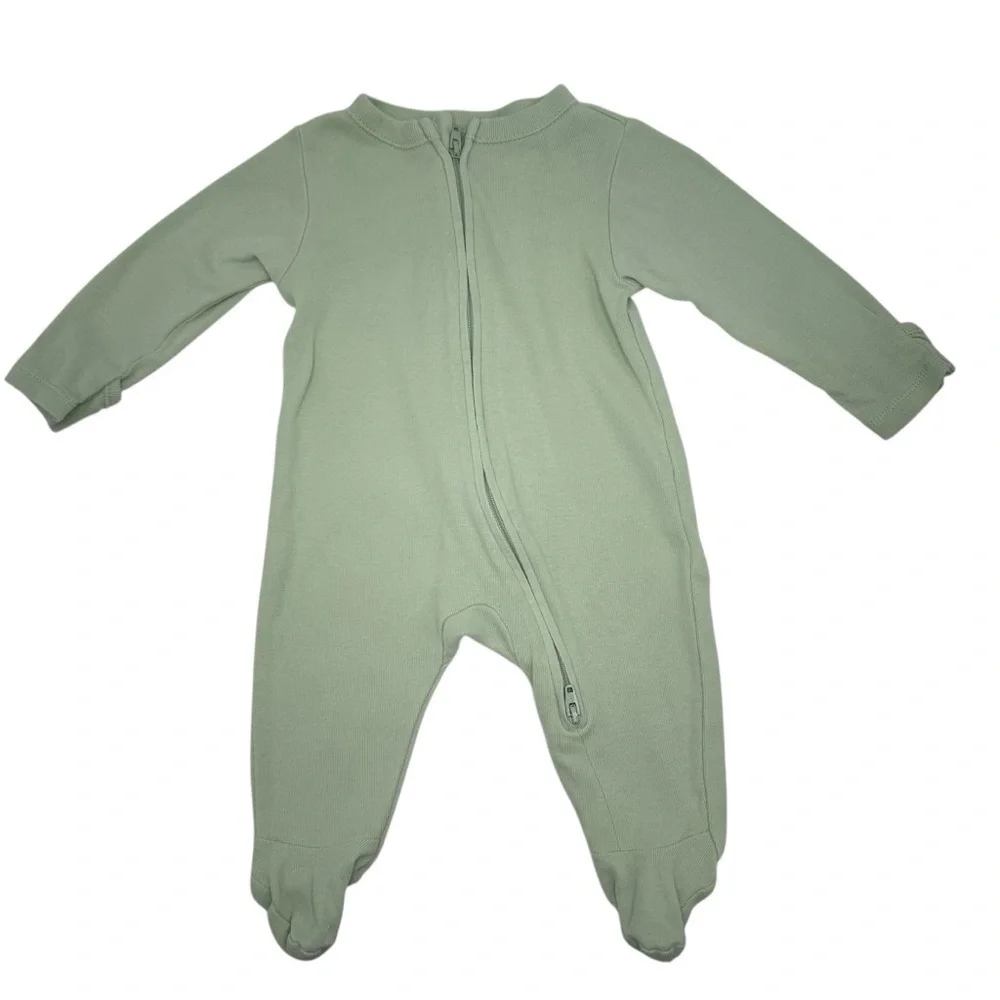Old Navy Green Footie One Piece with Cozy Fabric